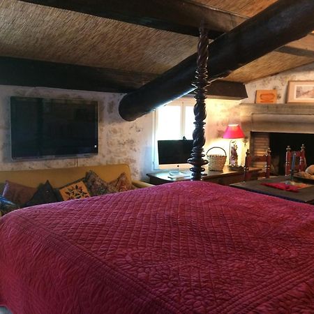 La Sangliere Bed and Breakfast Ampus Buitenkant foto